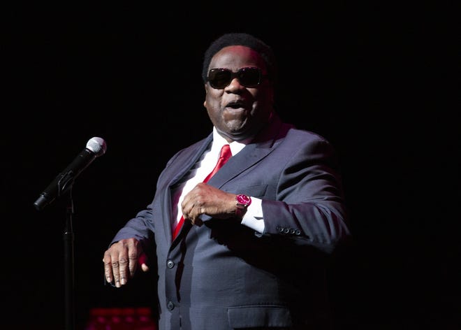 Al Green performs at Bass Concert Hall on April 24, 2019. [Scott Moore for Statesman]