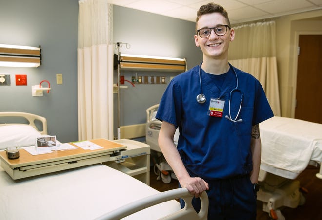 Gary Nutt will graduate from the University of Illinois at Chicago College of Nursing through the Springfield Regional Campus. Nutt's mom, Barb Hubbard, who died while he was in high school, was a nurse who inspired him to pursue a nursing career. [Ted Schurter/The State Journal-Register]