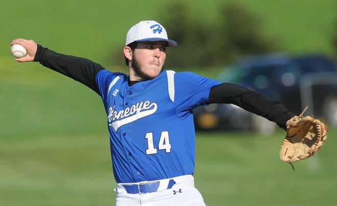 Honeoye pitcher Brett Higley delivers a pitch in the fourth inning against Avoca. [Jack Haley/Messenger Post Media]