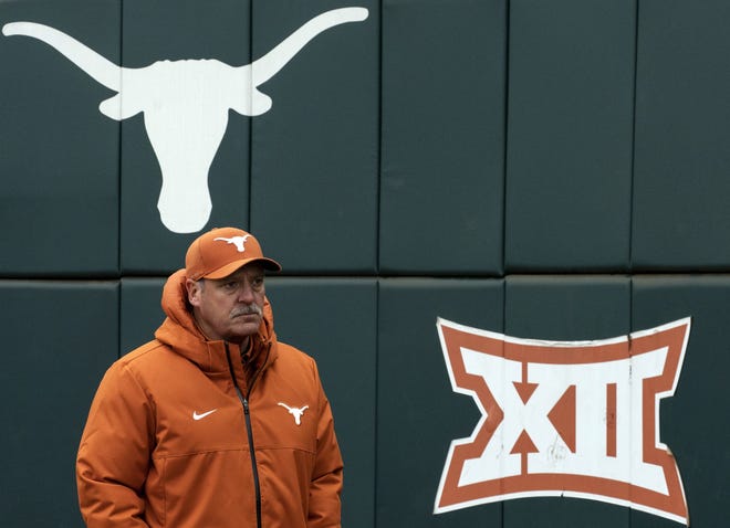 Texas softball coach Mike White guided his Longhorns to a third-place finish in the Big 12 in his first season. Texas hosts an NCAA softball regional this week. [RODOLFO GONZALEZ/FOR STATESMAN]