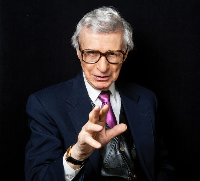 The "Amazing Kreskin," mentalist who predicts the future  will perform two shows in Bordentown City on May 18 and 19, 2019