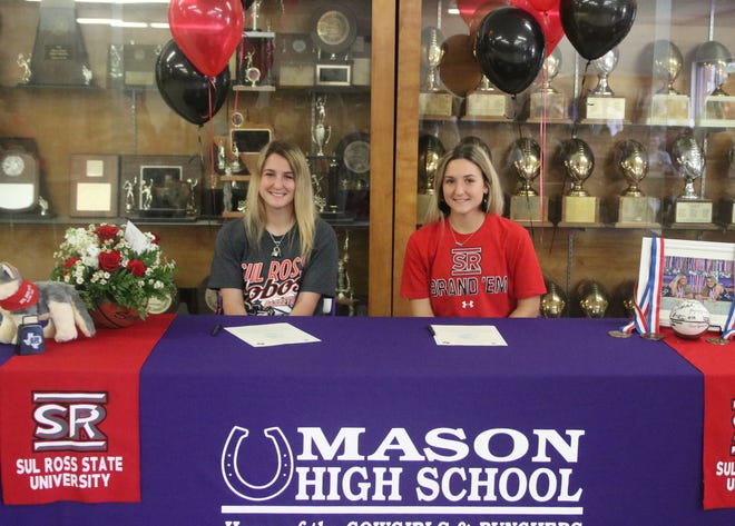 Twin sisters Presley, right, and Peyton Anastas have signed to play basketball at Sul Ross State University in Alpine.