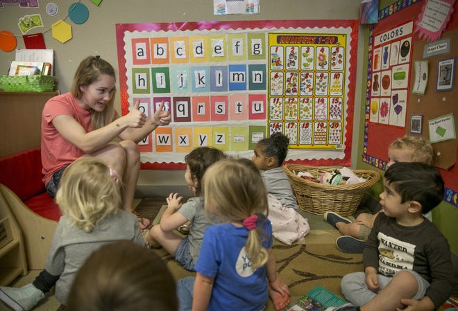 Emily Lyon teaches 2-year-olds at the Open Door Preschool on East Martin Luther King Boulevard in September. [JAY JANNER/AMERICAN-STATESMAN 2018]