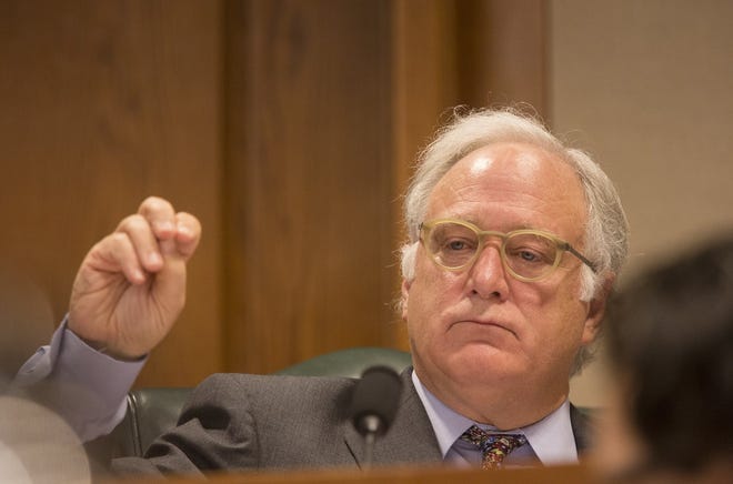 Sen. Kirk Watson, D-Austin, is author of Senate Bill 1640, which seeks to restore a key provision of the Open Meetings Act. [ANA RAMIREZ/AMERICAN-STATESMAN]