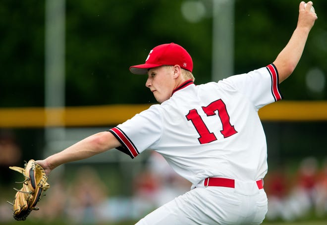 Glenwood's Gavin Wahlbrink struck out 12 Charleston batters during the Titans' 6-2 win in the Class 3A Sacred Heart-Griffin Sectional Wednesday, May 29, 2019. [Ted Schurter/The State Journal-Register]