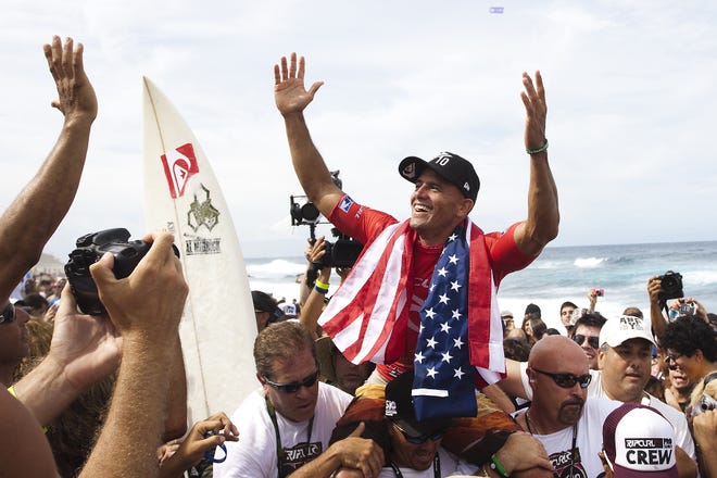 Kelly Slater celebrating his 10th world title in 2010.