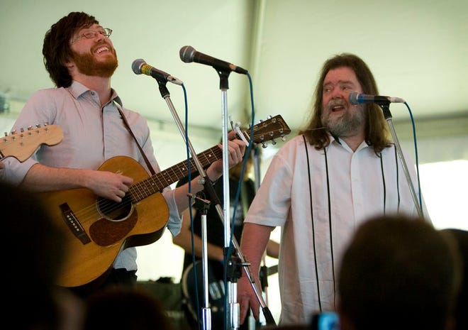 Will Sheff, left, of the Austin band Okkervil River, performs with Austin music legend Roky Erickson at a day party at the Galaxy Room during SXSW on Wednesday March 17, 2010. [Jay Janner/AMERICAN-STATESMAN FILE]