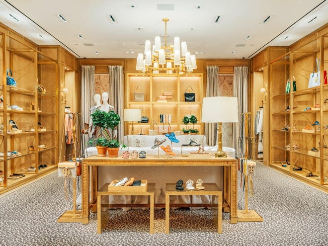 Ohio's first Tory Burch store to open Wednesday at Easton