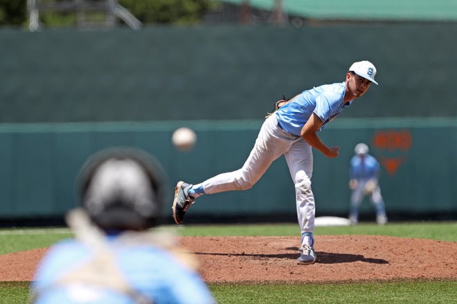 Sweeny starter Jackson Kiddy came within one batter of a complete-game win in the 5-1 victory over Kilgore Wednesday. The Rice signee scattered four hits to help the Bulldogs advance to the Class 4A title game versus Argyle on Thursday. [Lola Gomez/American-Statesman]