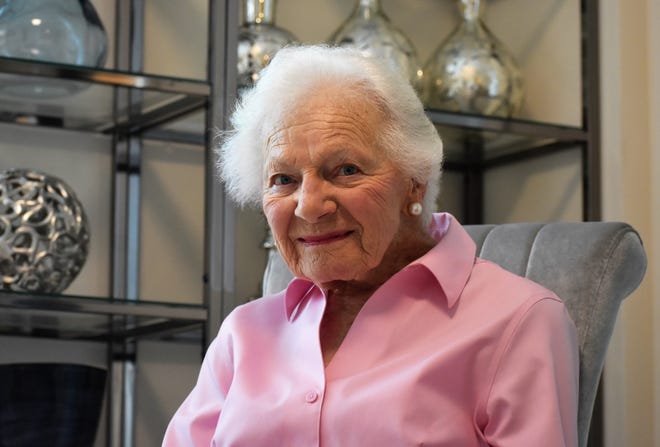 Lakeway resident Jean Lockhart is credited with founding the Lakeway Ladies Golf Association. The matriarch of the group recently turned 100 years old. [PHOTO BY LESLEE BASSMAN]