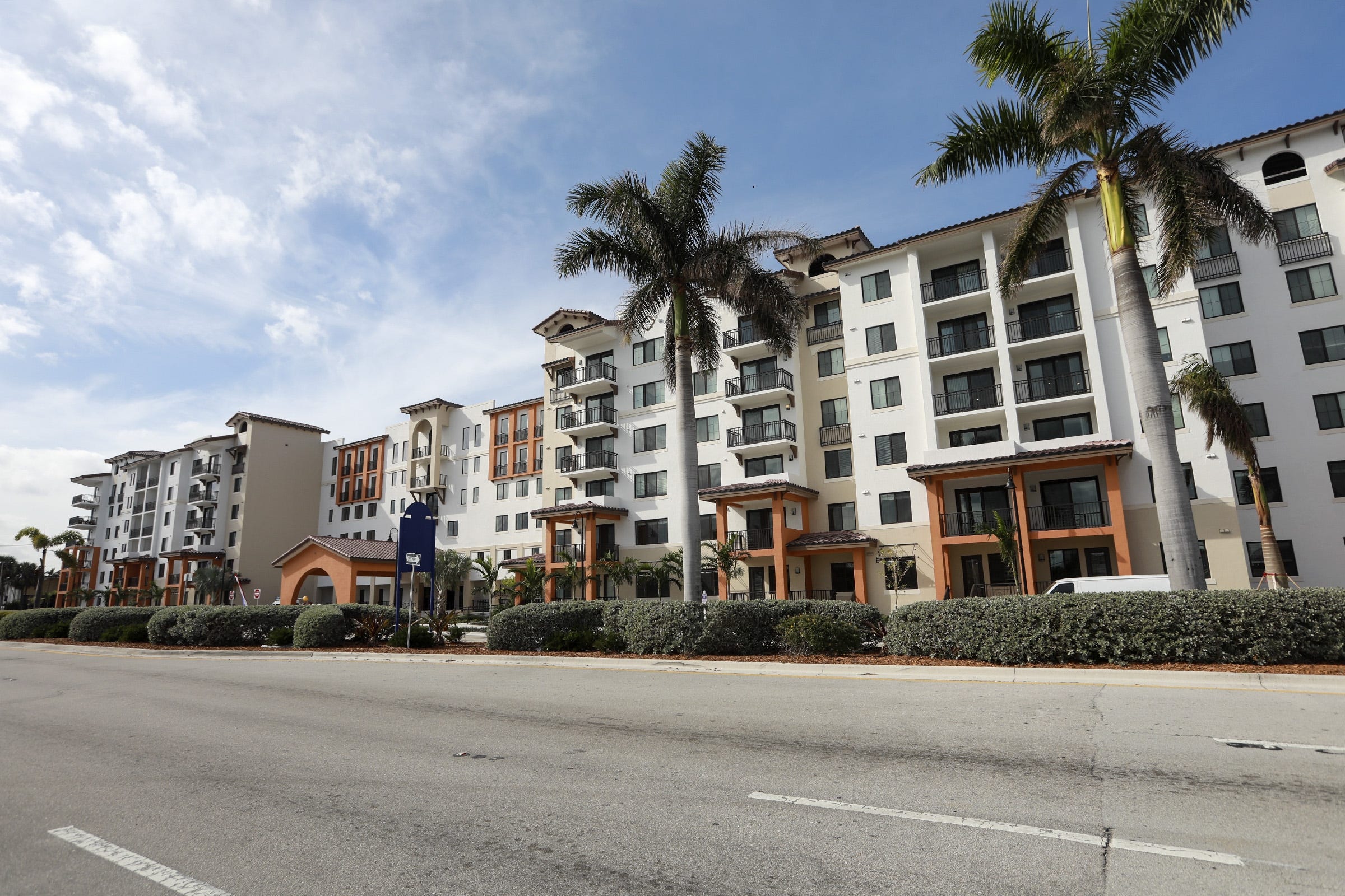 boynton 500 ocean wants to keep complaints in house