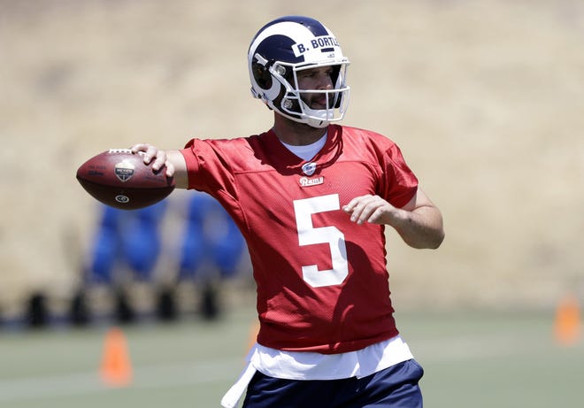 Los Angeles Rams quarterback Blake Bortles during an NFL football training camp Tuesday, May 28, 2019, in Thousand Oaks, Calif. [JOSE SANCHEZ/THE ASSOCIATED PRESS]