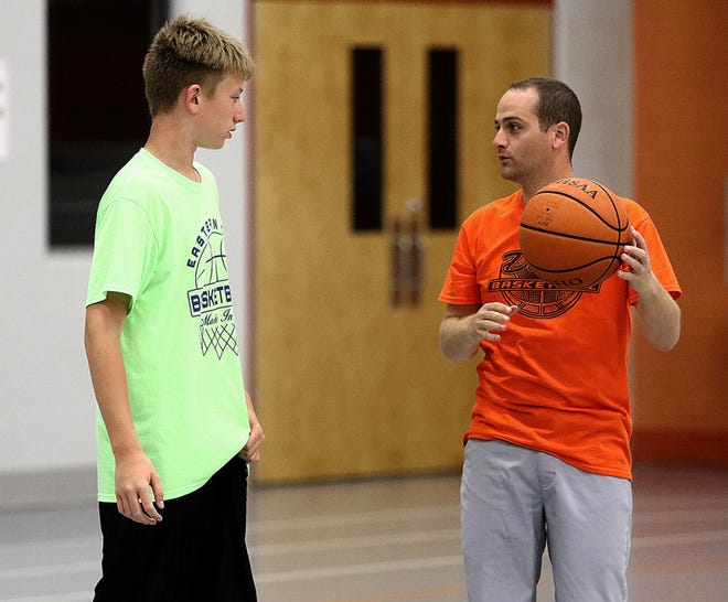 Matt Monter (right) spent two seasons as Dalton's head basketball coach, advancing as far as the district semifinals during his first year in 2018. 

(IndeOnline.com / Kevin Whitlock)