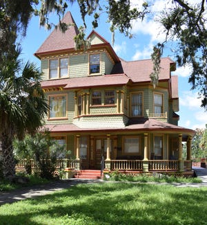 The Delos Blodgett House in Daytona Beach is a fine example of Queen Anne archiecture. It was built in 1896 and designed by pioneering architect S.H. Gove. [Photo / Harold Buil; 8-14-2017]
