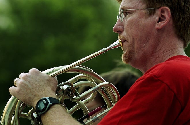 The Austin Symphony Orchestra has made a summer tradition out of performing every Sunday evening at the Hartman Foundation Concerts in the Park series. [AMERICAN-STATESMAN 2005]