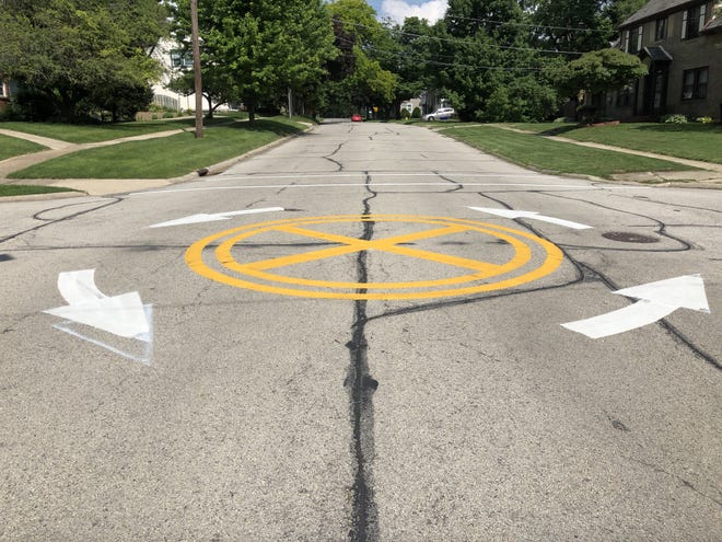 A traffic circle at the intersection of Crosby Street and North Highland Avenue, shown on Tuesday, June 18, 2019, is designed to discourage drivers from exceeding the posted speed limit. [KEN DECOSTER RRSTAR.COM STAFF]