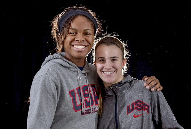 Oregon's Ruthy Hebard (left) and Sabrina Ionescu will play with UConn's Olivia Nelson-Ododa and Christyn Williams on the USA Basketball's 3x3 women's team at the Pan-American Games on July 27-29 in Lima, Peru. [Andy Nelson/The Register-Guard] - registerguard.com