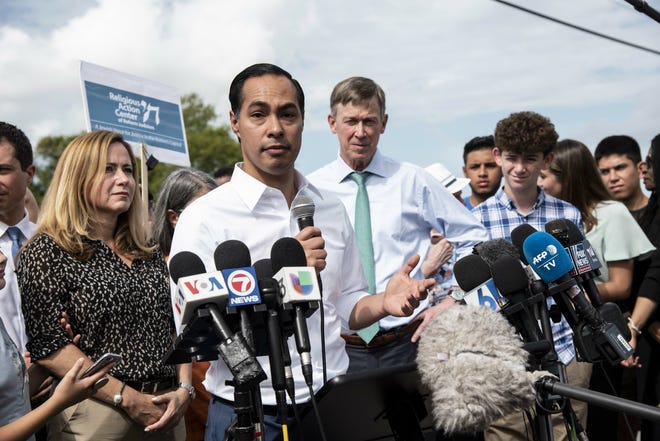 Democratic presidential candidate and former Housing Secretary Julián Castro speaks outside the Homestead Detention Center on Friday, where the U.S. is detaining migrant teens in Homestead, Fla. [Jennifer King/Miami Herald]
