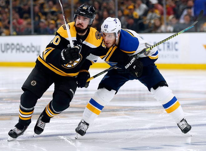 St. Louis Blues' Alexander Steen, right, defends against Boston Bruins' Marcus Johansson, of Sweden, during the second period in Game 7 of the NHL hockey Stanley Cup Final, Wednesday, June 12, 2019, in Boston. (AP Photo/Michael Dwyer)