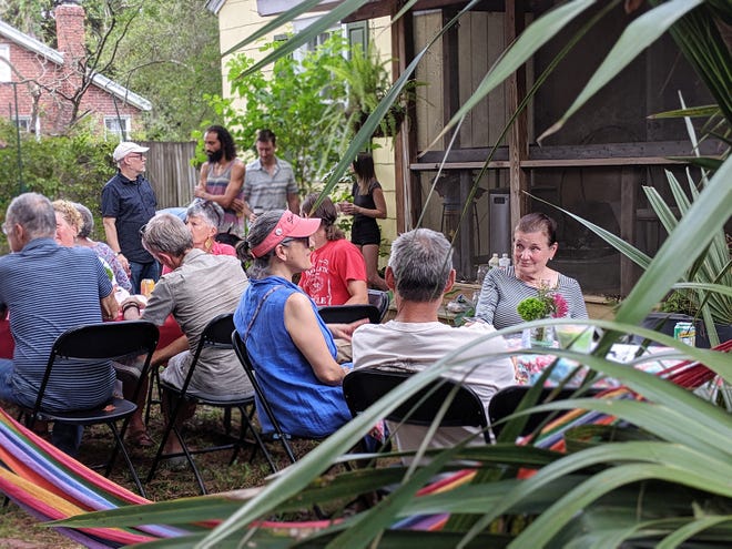 Savannah creatives gathered last Sunday to discuss arts funding and public art. [Photo by Molly Hayden]