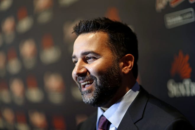 Atlanta Braves' general manager Alex Anthopoulos could make a trade that could change the look of the Braves as they attempt to make the playoffs. (AP Photo/David Goldman)