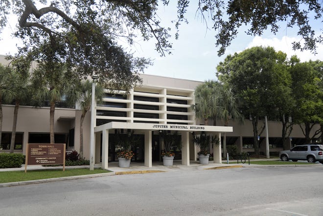 Jupiter's Town Council members voted Tuesday to set the town's Truth in Millage rate. [BRUCE R. BENNETT /palmbeachpost.com]
