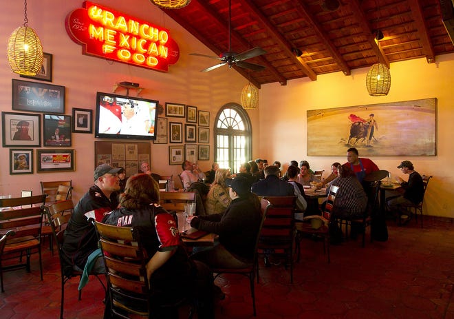 Visiting Matt's El Rancho? Chances are you might be enjoying a margarita or beer. [Laura Skelding/AMERICAN-STATESMAN]