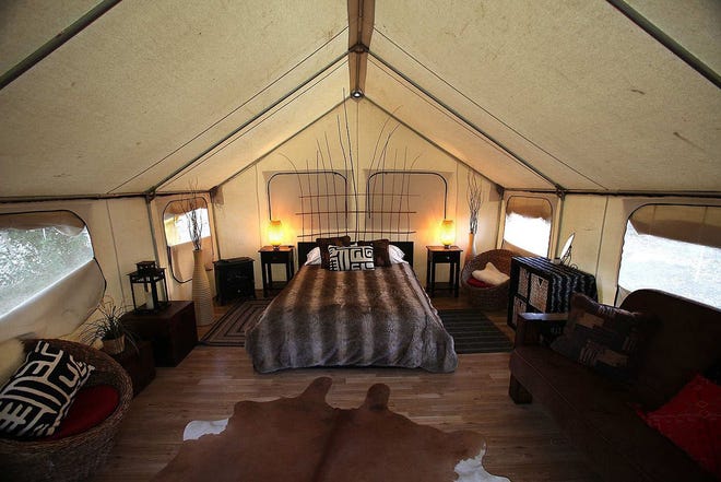 A "glamour tent," part of the "glamping" experience at Ventura Ranch, a KOA campground in Santa Paula, California. [Brian van der Brug/Los Angeles Times/TNS]