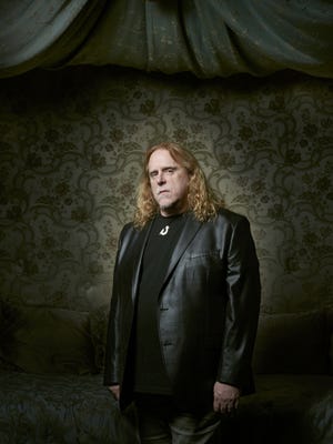 Legendary guitarist Warren Haynes will perform a solo acoustic show in Prescott Park in Portsmouth on Saturday, July 27 at 7 p.m. [Courtesy photo]