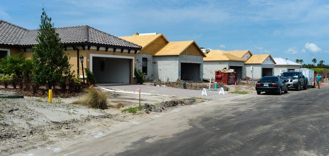 Home construction continues in the Esplanade Golf and Country Club in Lakewood Ranch. [HERALD-TRIBUNE STAFF PHOTO / DAN WAGNER]