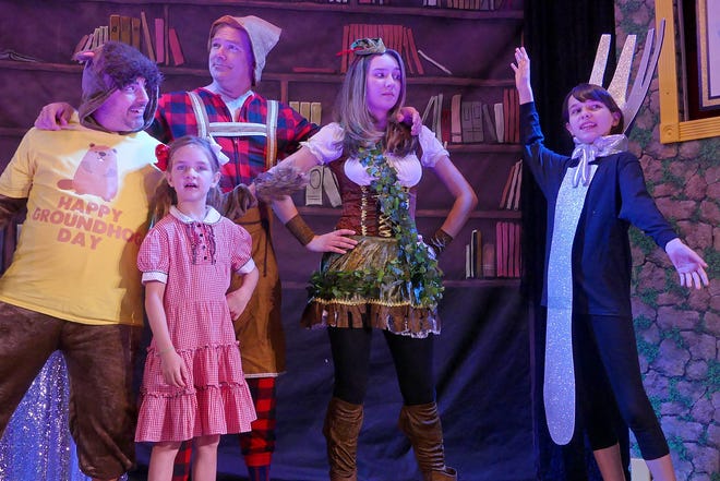 Mimi’s Community Theater opens the family friendly “Fairy Tale Misfits” with a collection of characters that didn’t make the storybook cut. [Linda Florea/Correspondent]