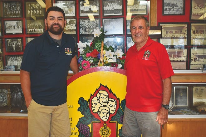 2019 Feast of the Blessed Sacrament President Carlos Nunes with Vice-President Victor Rebello.
