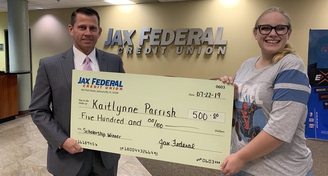 Kaitlynne Parrish receives a $500 scholarship from Jax Federal Credit Union. [Provided by Jax Federal Credit Union]