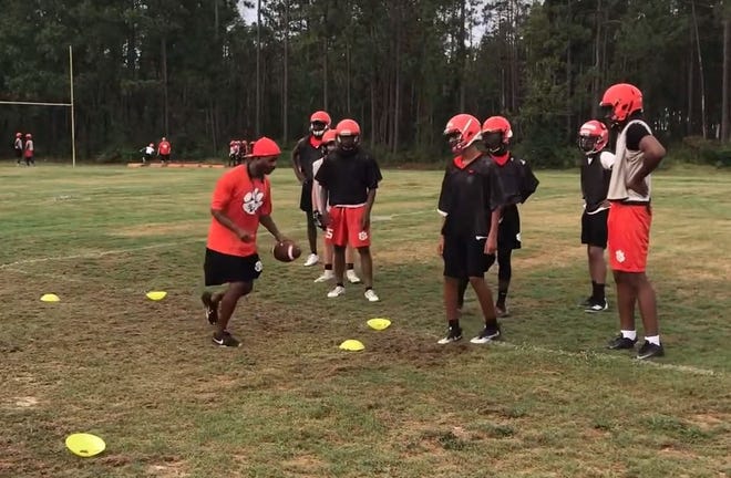 South View football players run through drill during practice on Friday, Aug. 2, 2019. [Sammy Batten/The Fayetteville Observer]