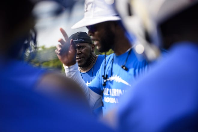 Westover coach Ernest King hopes his experienced players will help transfer Joshua Jones become acclimated to the challenges of playing at the varsity level. [Melissa Sue Gerrits/The Fayetteville Observer]