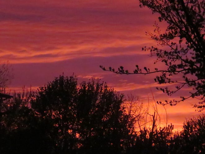 A Kansas sunset. [Courtesy Karen Taylor]