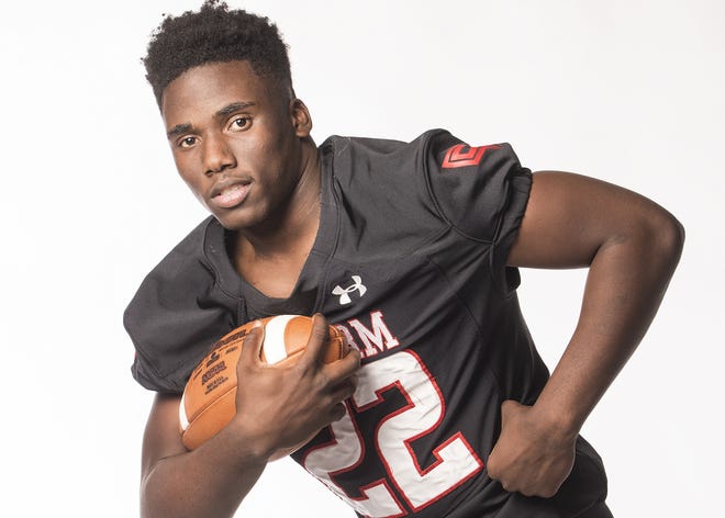 All-County running back Cornelius Shaw rushed for 230 yards and two touchdowns in a preseason win at Seffner Christian on Friday. [ERNST PETERS/THE LEDGER]