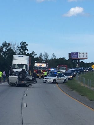 Savannah police are investigating a wreck blocking traffic on westbound Interstate 16. According to Savannah police's Twitter page, westbound Interstate 16 between I-516 and Chatham Parkway is closed due to a collision between a vehicle and a semi truck. [Courtesy Savannah police]