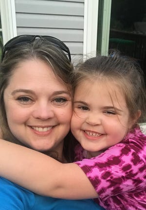 Cheryl Holsapfel, a finalist in Coca-Cola's first "Make Your Mix" contest, is pictured with her daughter, Jackie, 6. The winner of the 2019 contest will receive $10,000. Holsapfel and her family live in Garrettsville. (Image Courtesy of Cheryl Holsapfel)