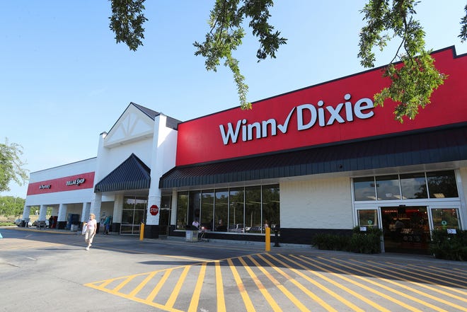The Winn-Dixie on U.S. 41 in Dunnellon is pictured on April 26, 2018. [File]