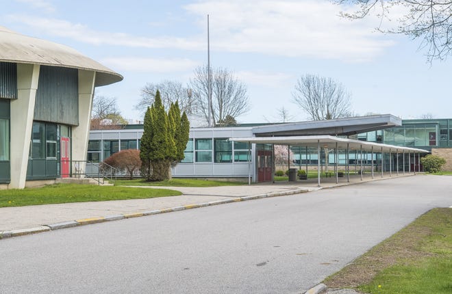 Rogers High School [DAILY NEWS FILE PHOTO]