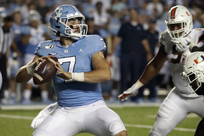 North Carolina's Sam Howell (7) looks to pass against Miami during the second quarter of an NCAA college football game in Chapel Hill, N.C., Saturday.CHRIS SEWARD/THE ASSOCIATED PRESS