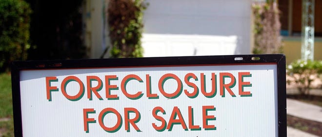 The foreclosure hangover might still be driving mortgage fraud in South Florida, CoreLogic says.