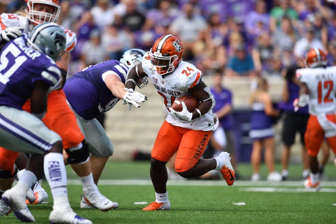 Bowling Green running back Davon Jones moves to dodge a tackle against Kansas State last month. [Photo/BGSU Athletics]