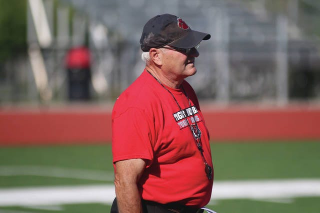 ADM assistant coach Lyle Alumbaugh. PHOTO BY ANDREW BROWN/DALLAS COUNTY NEWS