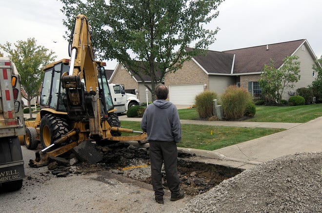 A service gas line was hit while doing street work in front of 1252 Kingwood Court on Monday.