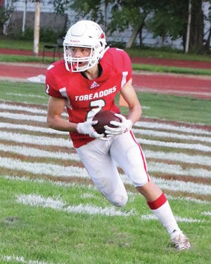 Boone’s Quali Sporaa returned kicks for 102 yards during last week’s game against Carroll. The senior is averaging 20 yards on 11 kickoff returns this season. Photo by Andrew Logue/News-Republican