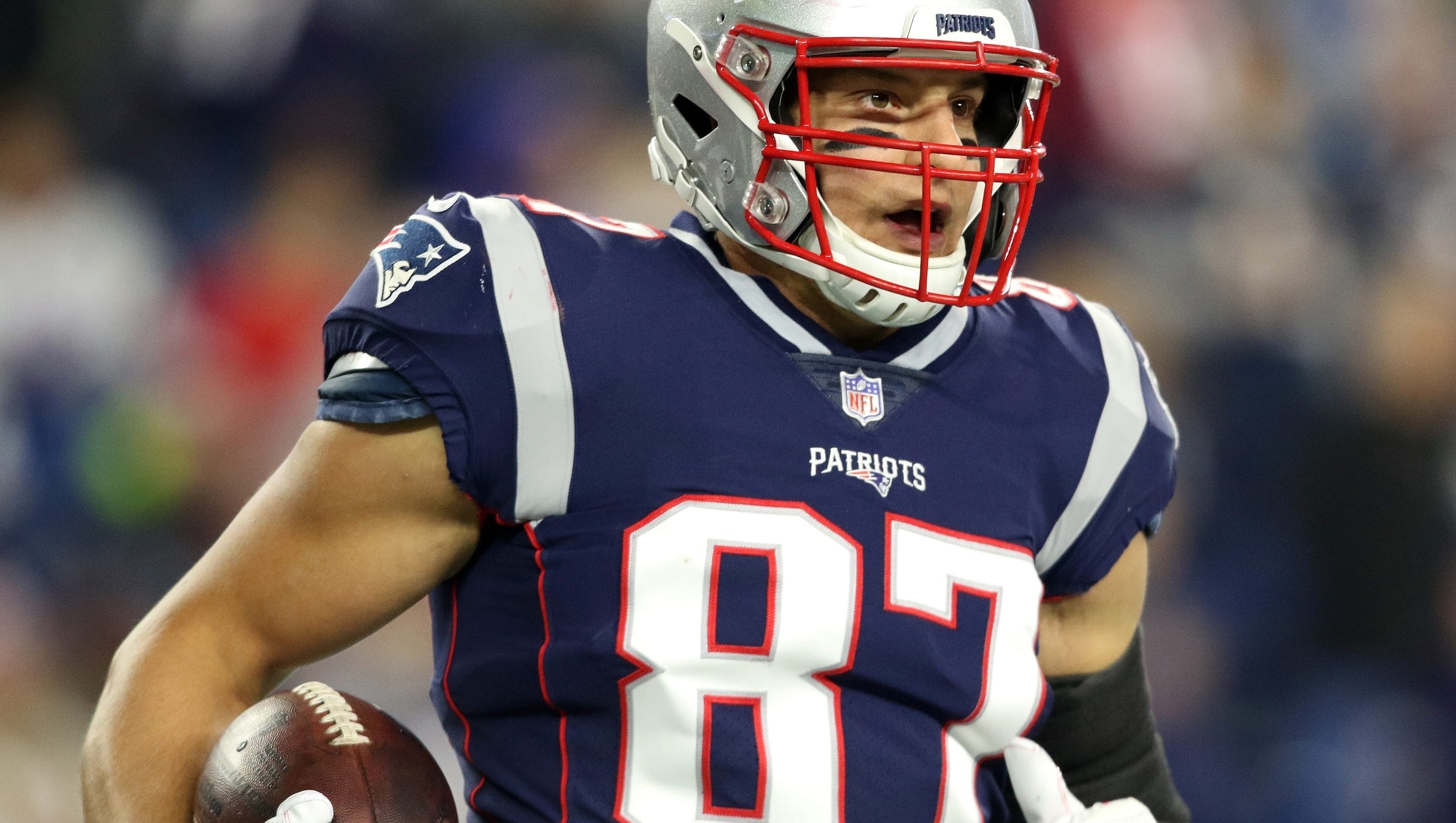 On speculation he'll come back, Gronk says 'it's a no'