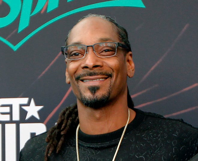 An Israeli start-up that promotes home-grown marijuana says it has signed on American rapper Snoop Dogg as a brand ambassador. [ASSOCIATED PRESS FILE PHOTO]