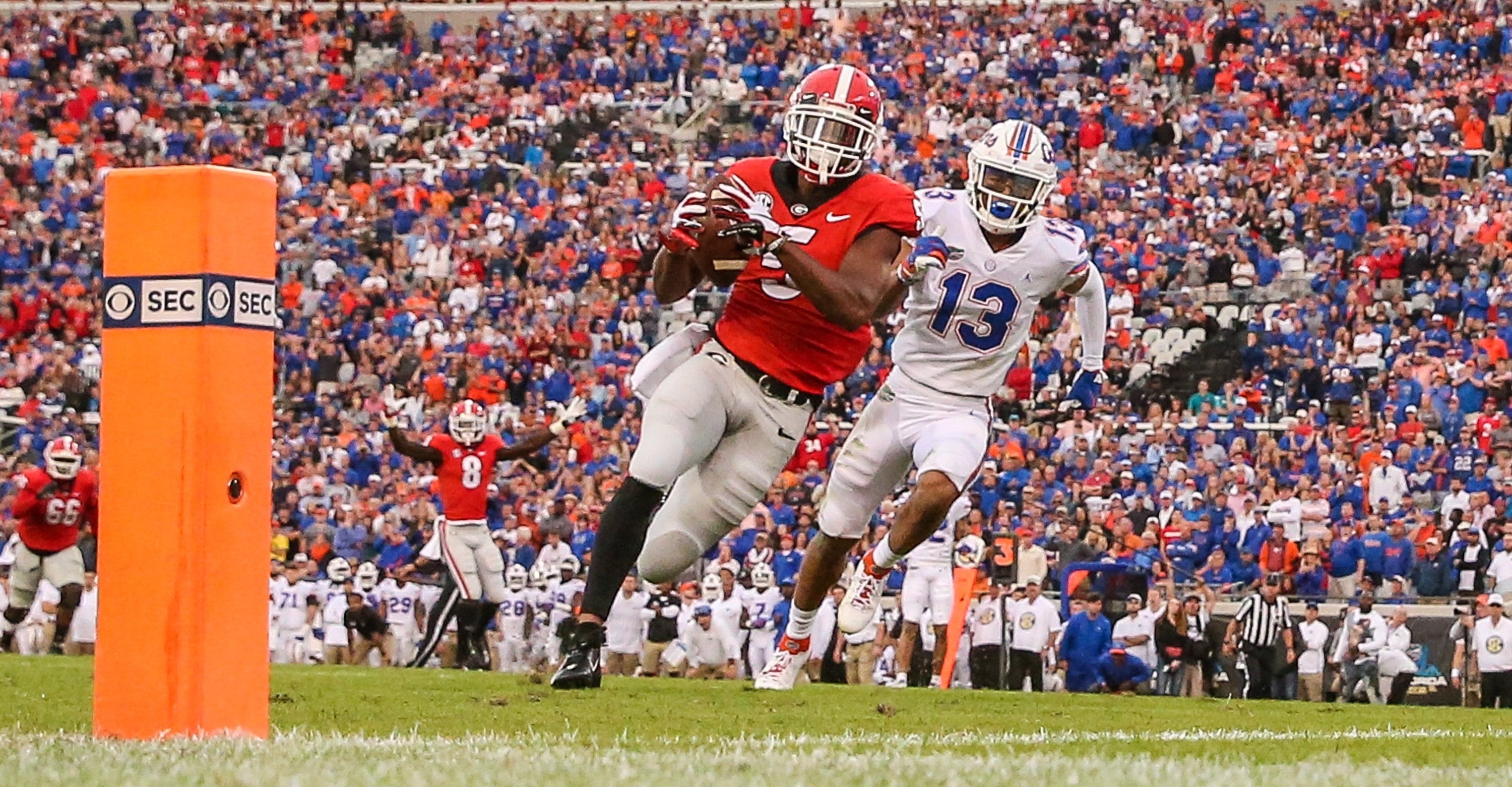 Deal extends game in Jacksonville through 2023